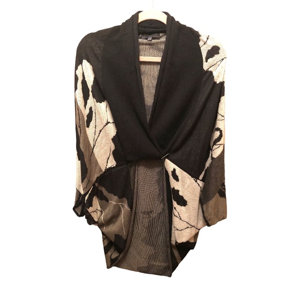 ⭐️ DIKTONS BARCELONA SPAIN ⭐️ Cocoon Knit Cardigan - Picture 1 of 5